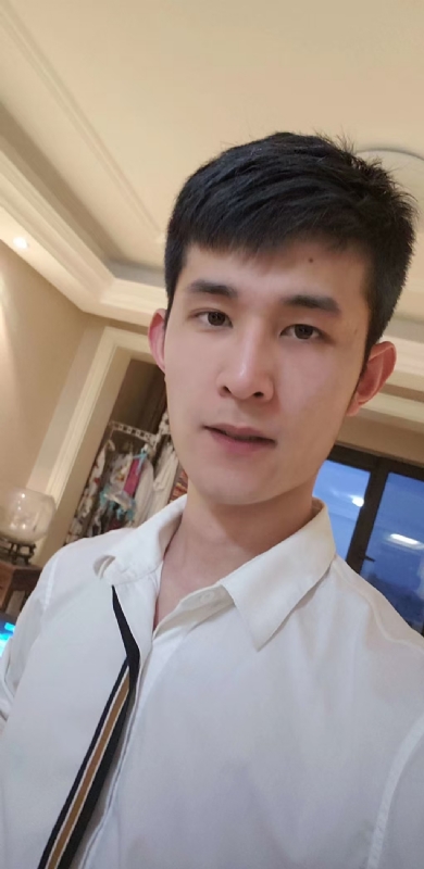 帅哥超超的第一张照片--济宁闪婚服务中心